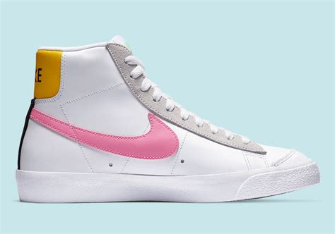 nike blazer mid '77 zwart|Nike Blazer Mid 77 pink.